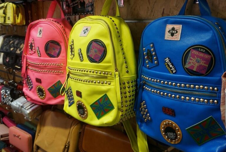 o que levar na mochila para os parques