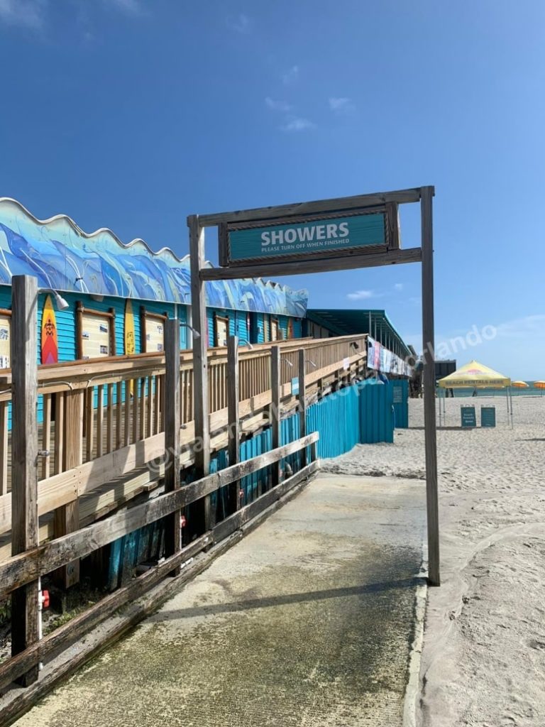 chuveiros em Cocoa Beach 