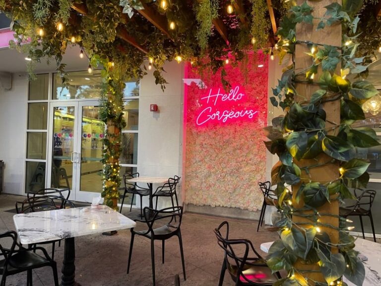 Vida Noturna em Orlando - Bares, Clubes e Diversão