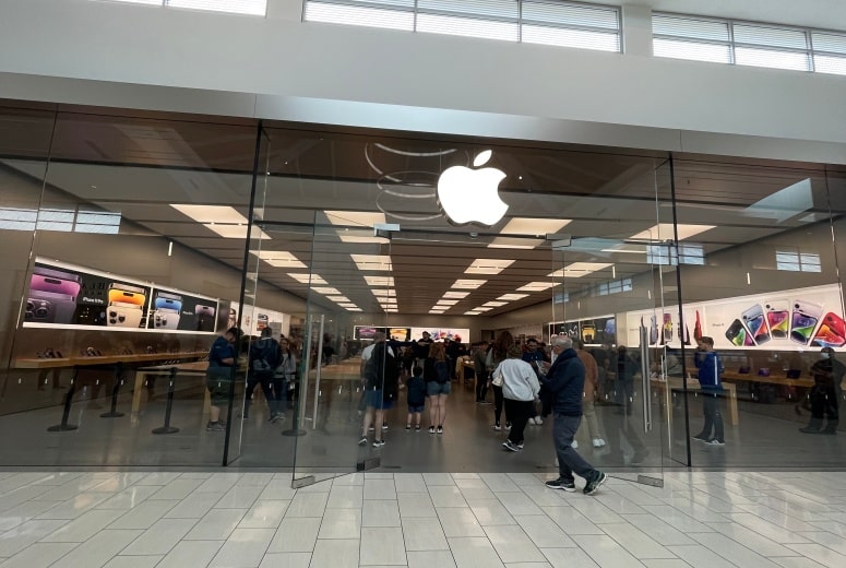 Apple The Galleria  Fort Lauderdale FL