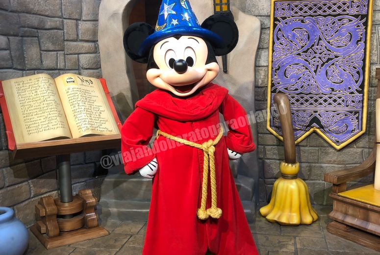 Personagens da Disney em Inglês - Roteiro em Orlando